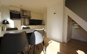 Zomerhuis Benita'S Met Parkeer Plaats